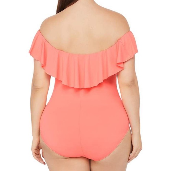 La Blanca Island Goddess Ruffled One Piece - Picture 3 of 3